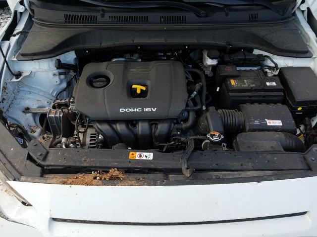 Photo 6 VIN: KM8K1CAA6KU271876 - HYUNDAI KONA 