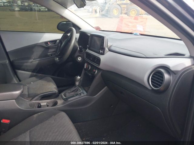 Photo 4 VIN: KM8K1CAA6MU735333 - HYUNDAI KONA 