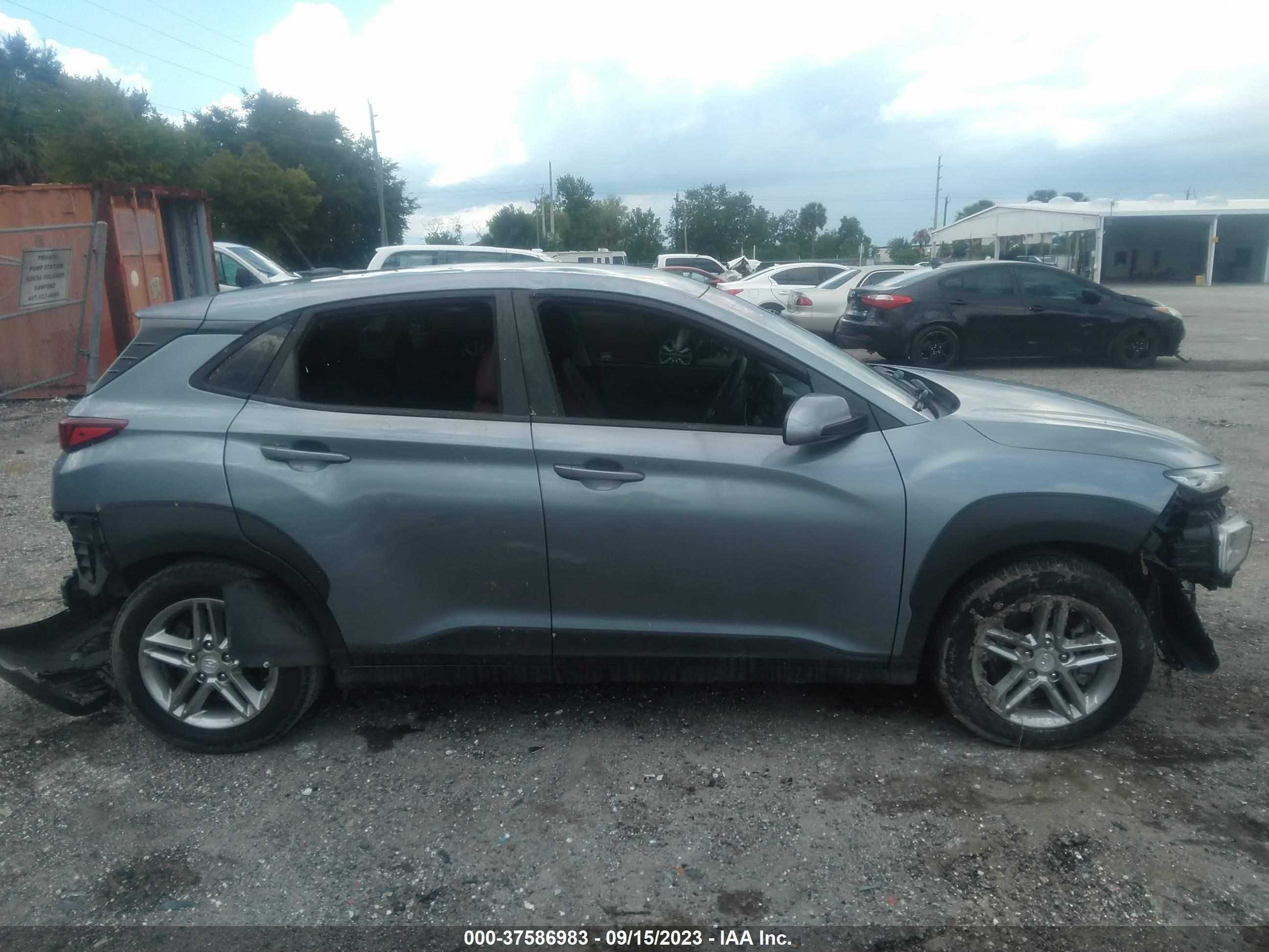 Photo 13 VIN: KM8K1CAA7JU100732 - HYUNDAI KONA 