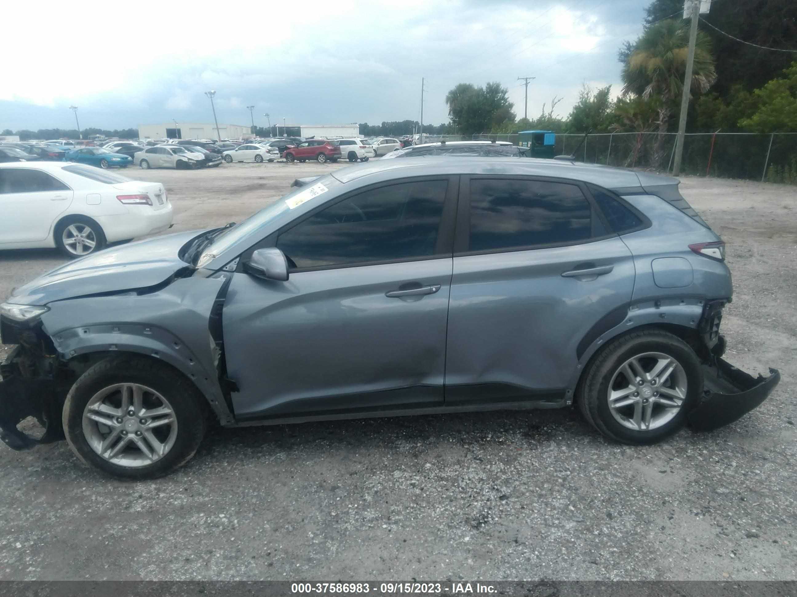 Photo 14 VIN: KM8K1CAA7JU100732 - HYUNDAI KONA 