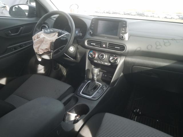 Photo 8 VIN: KM8K1CAA7LU458349 - HYUNDAI KONA SE 