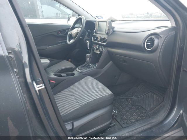 Photo 4 VIN: KM8K1CAA8JU087487 - HYUNDAI KONA 