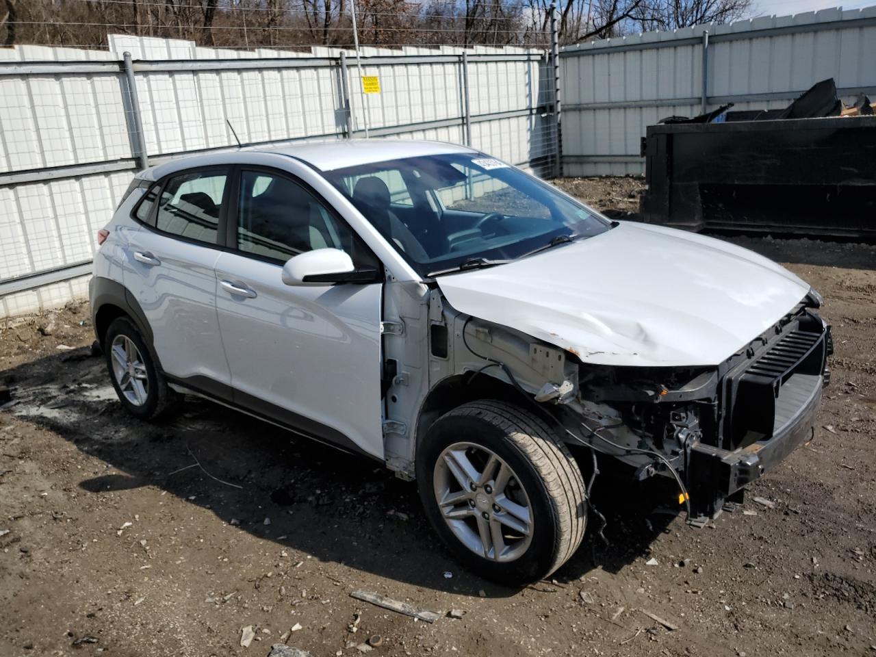 Photo 3 VIN: KM8K1CAA8KU373695 - HYUNDAI KONA 