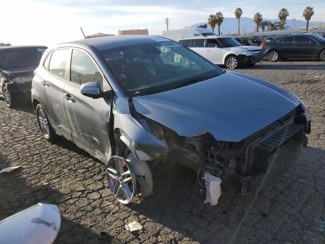 Photo 3 VIN: KM8K1CAA8MU704732 - HYUNDAI KONA SE 