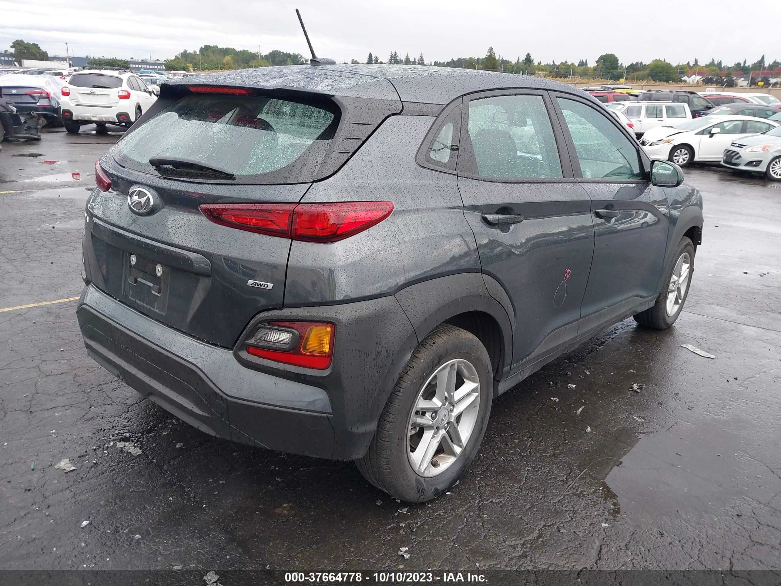 Photo 3 VIN: KM8K1CAA9MU740266 - HYUNDAI KONA 