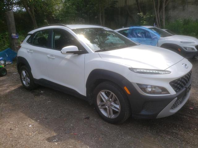 Photo 3 VIN: KM8K1CAB7NU765242 - HYUNDAI KONA SE 