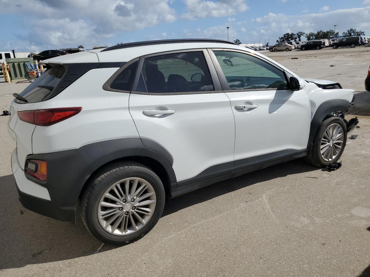 Photo 2 VIN: KM8K22AA0JU122272 - HYUNDAI KONA 