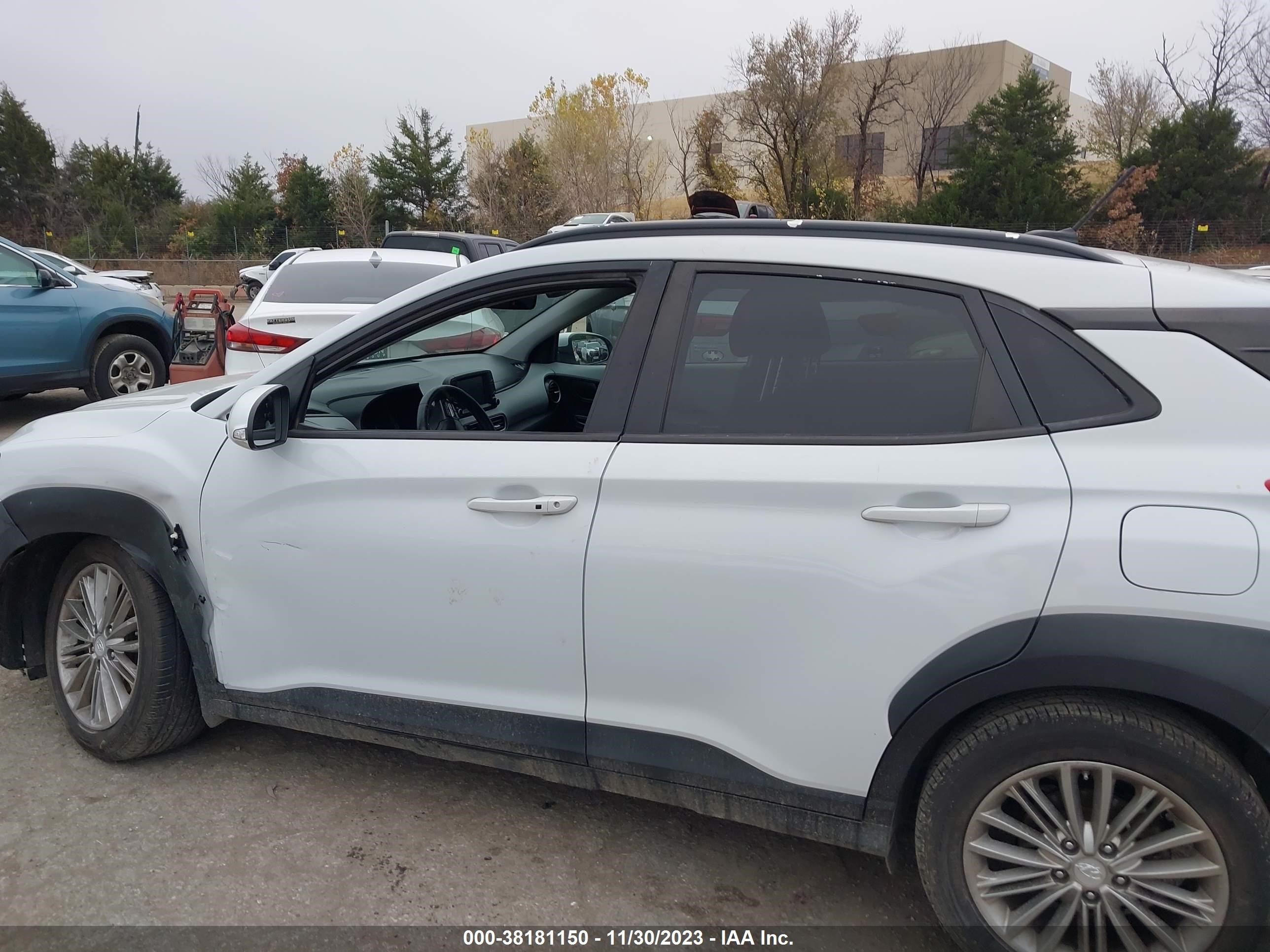 Photo 12 VIN: KM8K22AA0JU148225 - HYUNDAI KONA 