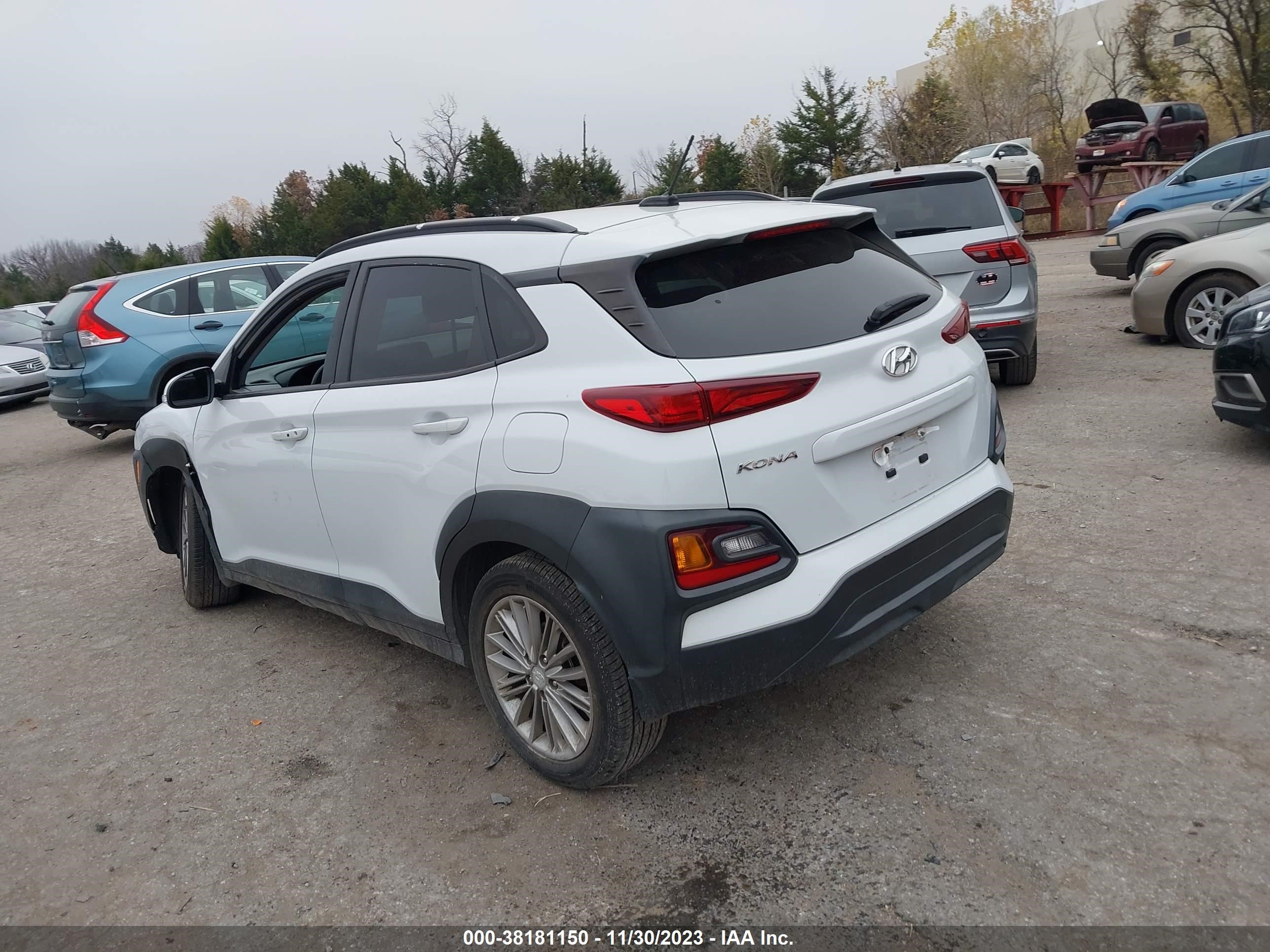 Photo 2 VIN: KM8K22AA0JU148225 - HYUNDAI KONA 