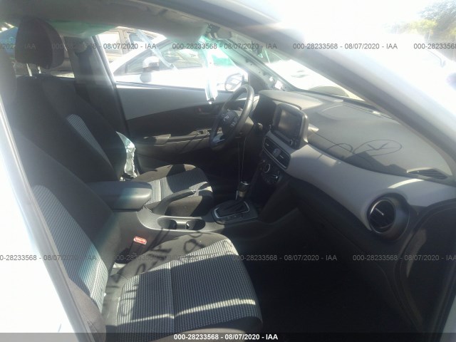 Photo 4 VIN: KM8K22AA0JU164991 - HYUNDAI KONA 