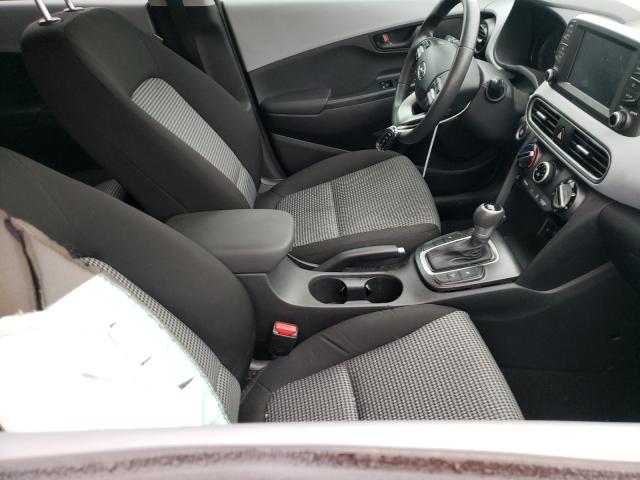 Photo 4 VIN: KM8K22AA0LU481799 - HYUNDAI KONA SEL 