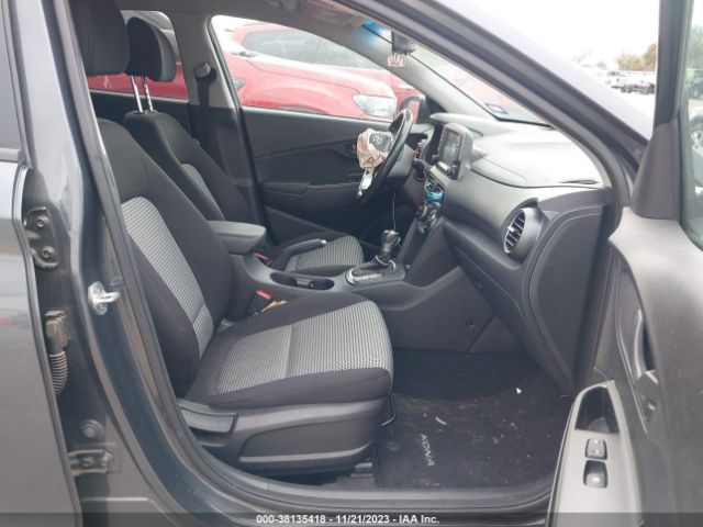 Photo 4 VIN: KM8K22AA0LU529429 - HYUNDAI KONA 