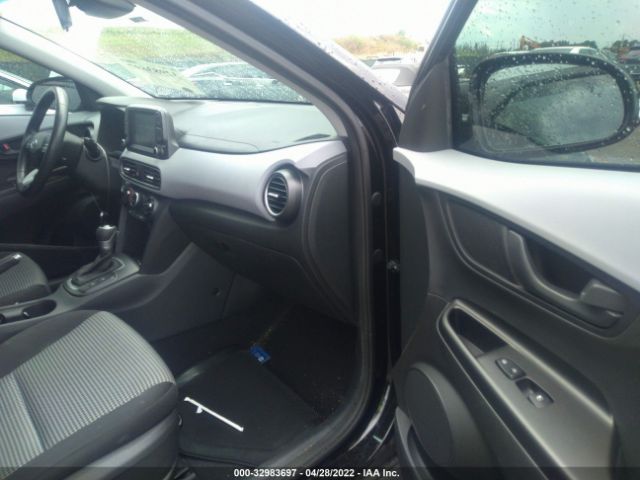 Photo 4 VIN: KM8K22AA0LU575357 - HYUNDAI KONA 