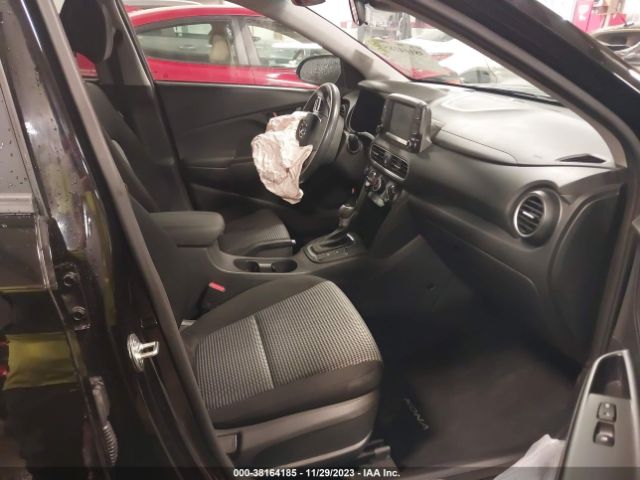 Photo 4 VIN: KM8K22AA1LU581507 - HYUNDAI KONA 