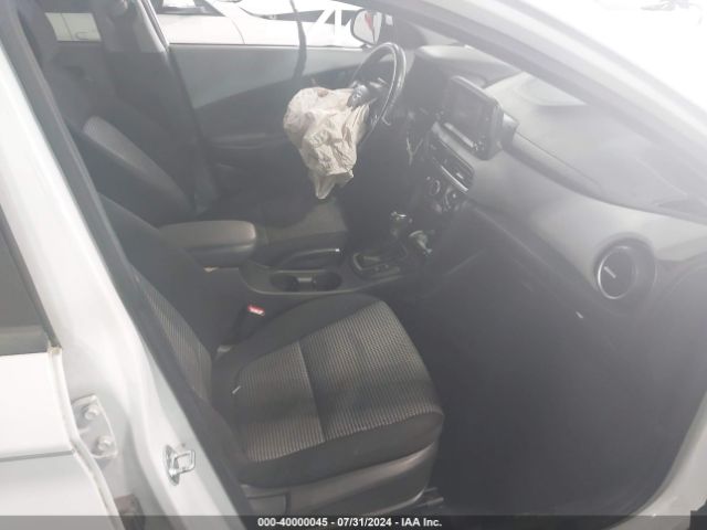 Photo 4 VIN: KM8K22AA2JU162580 - HYUNDAI KONA 