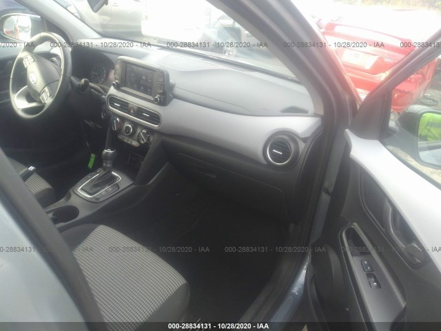 Photo 4 VIN: KM8K22AA2LU431728 - HYUNDAI KONA 