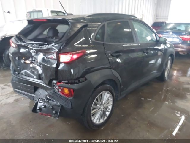 Photo 3 VIN: KM8K22AA2MU599094 - HYUNDAI KONA 