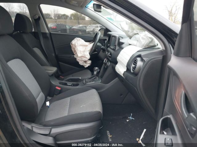 Photo 4 VIN: KM8K22AA2MU694223 - HYUNDAI KONA 