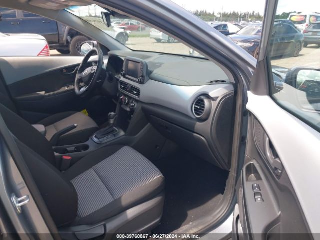 Photo 4 VIN: KM8K22AA2MU702823 - HYUNDAI KONA 