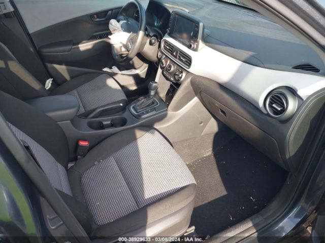 Photo 4 VIN: KM8K22AA2MU705463 - HYUNDAI KONA 