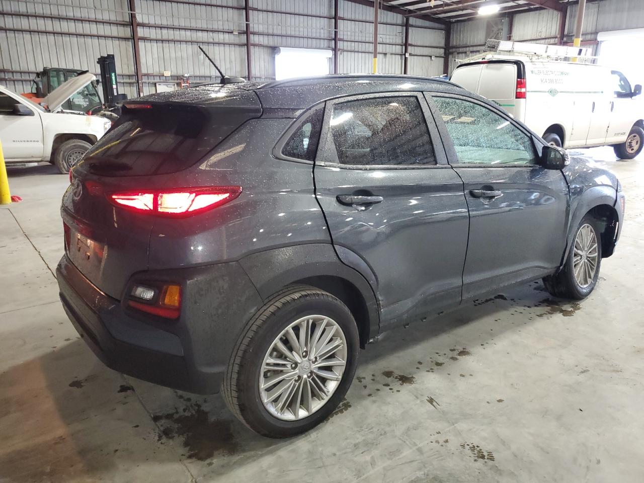 Photo 2 VIN: KM8K22AA2MU738849 - HYUNDAI KONA 