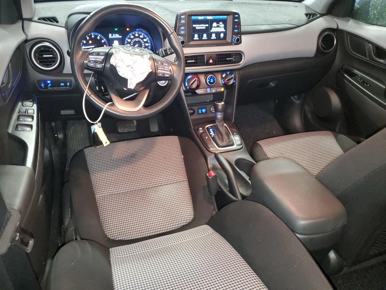 Photo 7 VIN: KM8K22AA2MU738849 - HYUNDAI KONA 