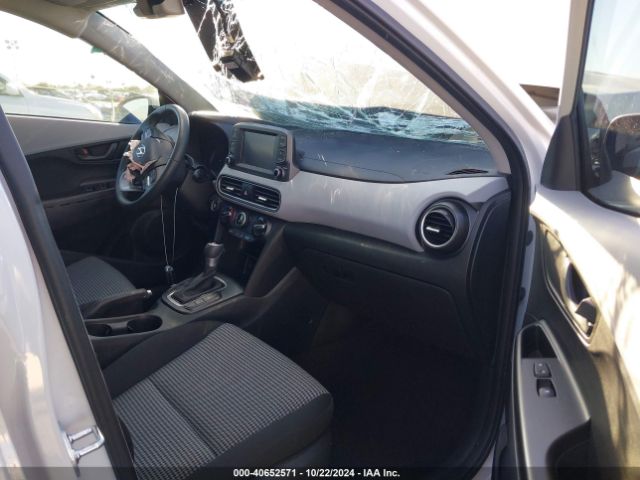 Photo 4 VIN: KM8K22AA4LU590170 - HYUNDAI KONA 