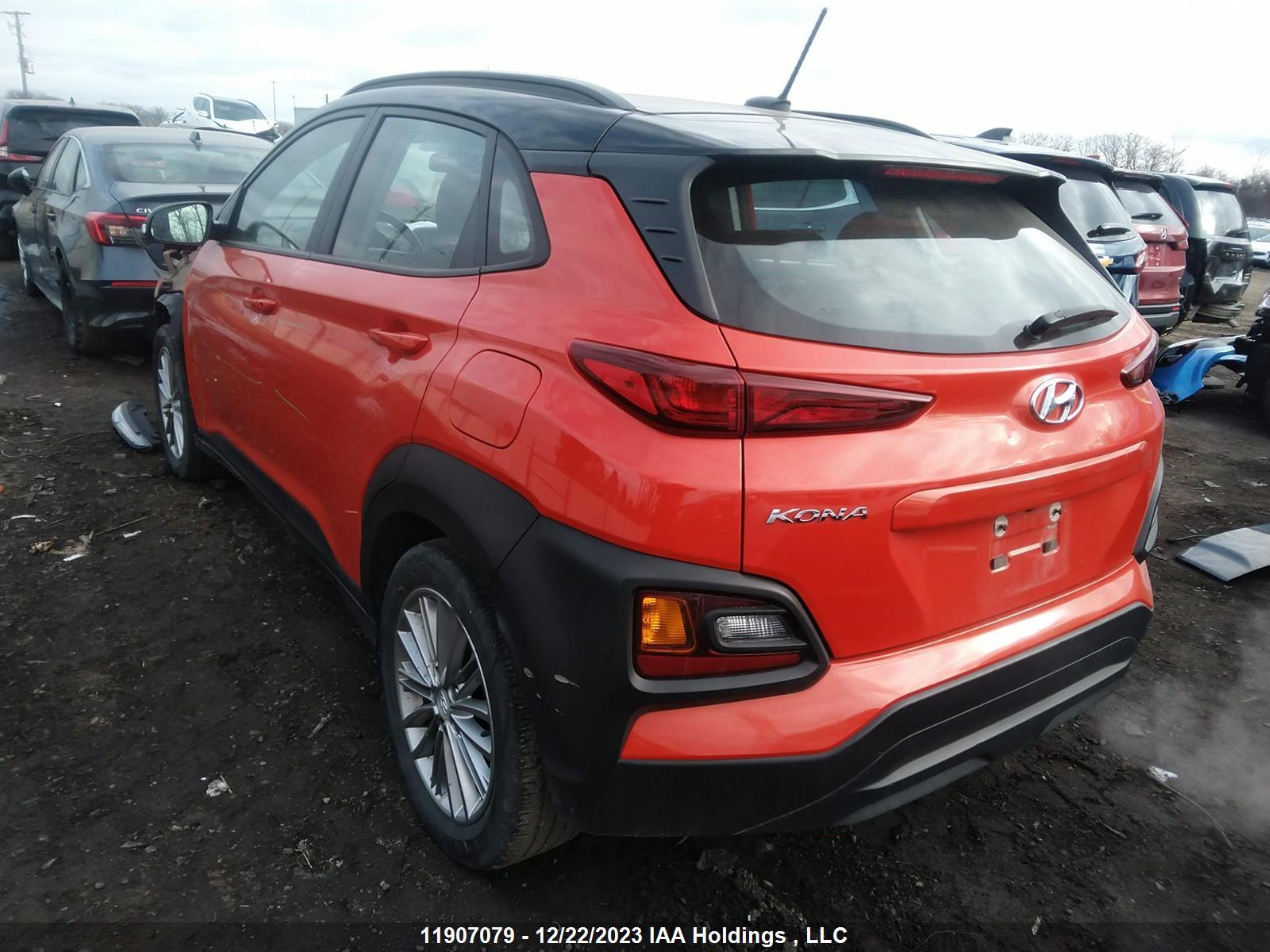 Photo 2 VIN: KM8K22AA5KU304714 - HYUNDAI KONA 