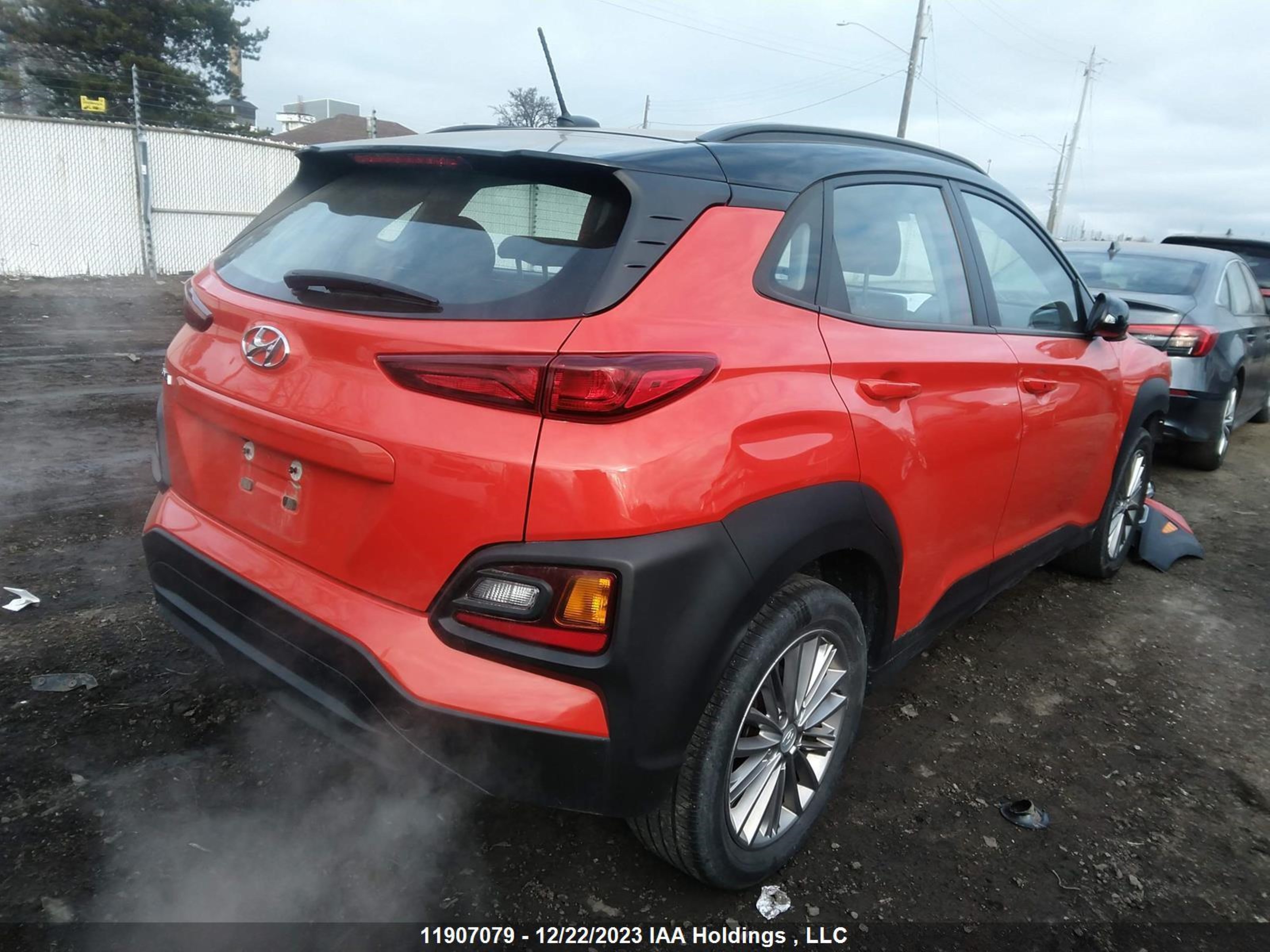 Photo 3 VIN: KM8K22AA5KU304714 - HYUNDAI KONA 