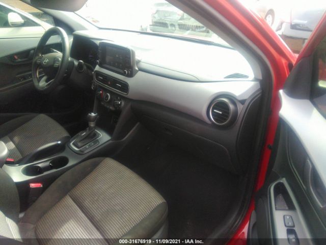 Photo 4 VIN: KM8K22AA6MU731127 - HYUNDAI KONA 