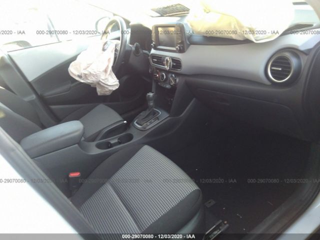 Photo 4 VIN: KM8K22AA7JU132183 - HYUNDAI KONA 