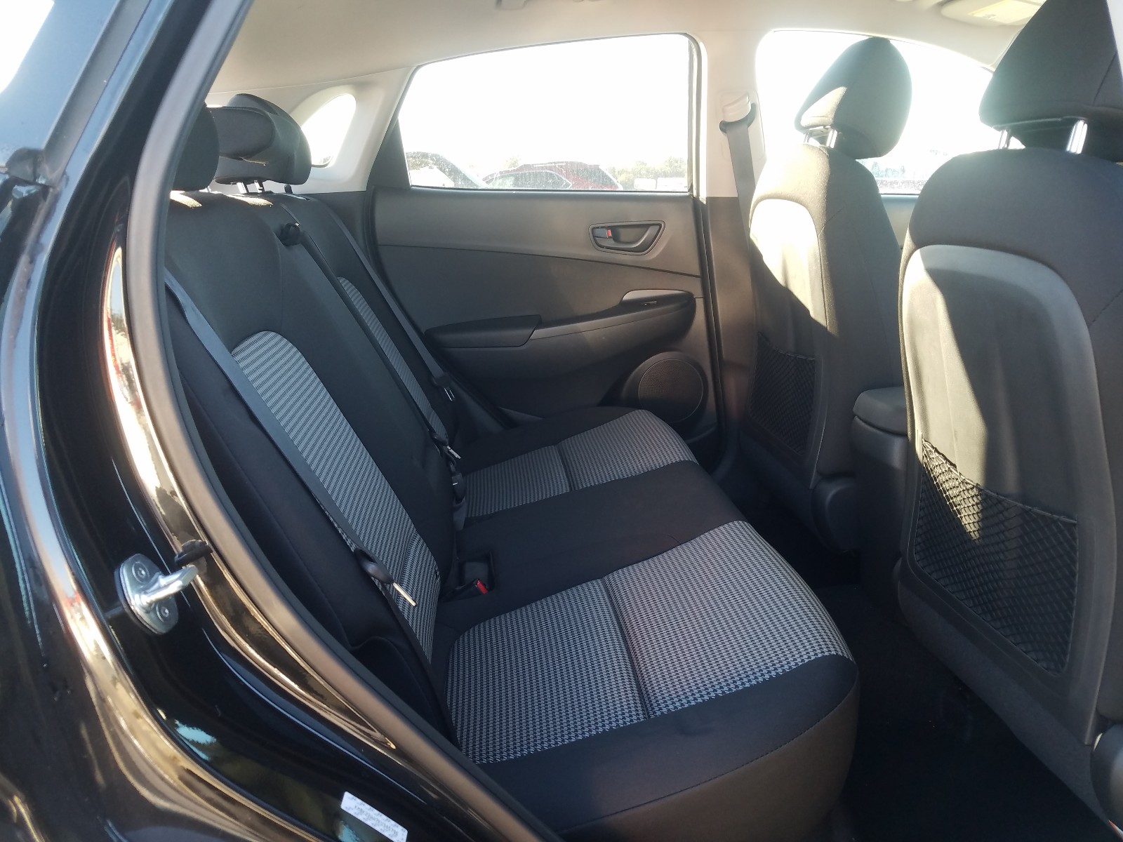 Photo 5 VIN: KM8K22AA7KU345796 - HYUNDAI KONA SEL 