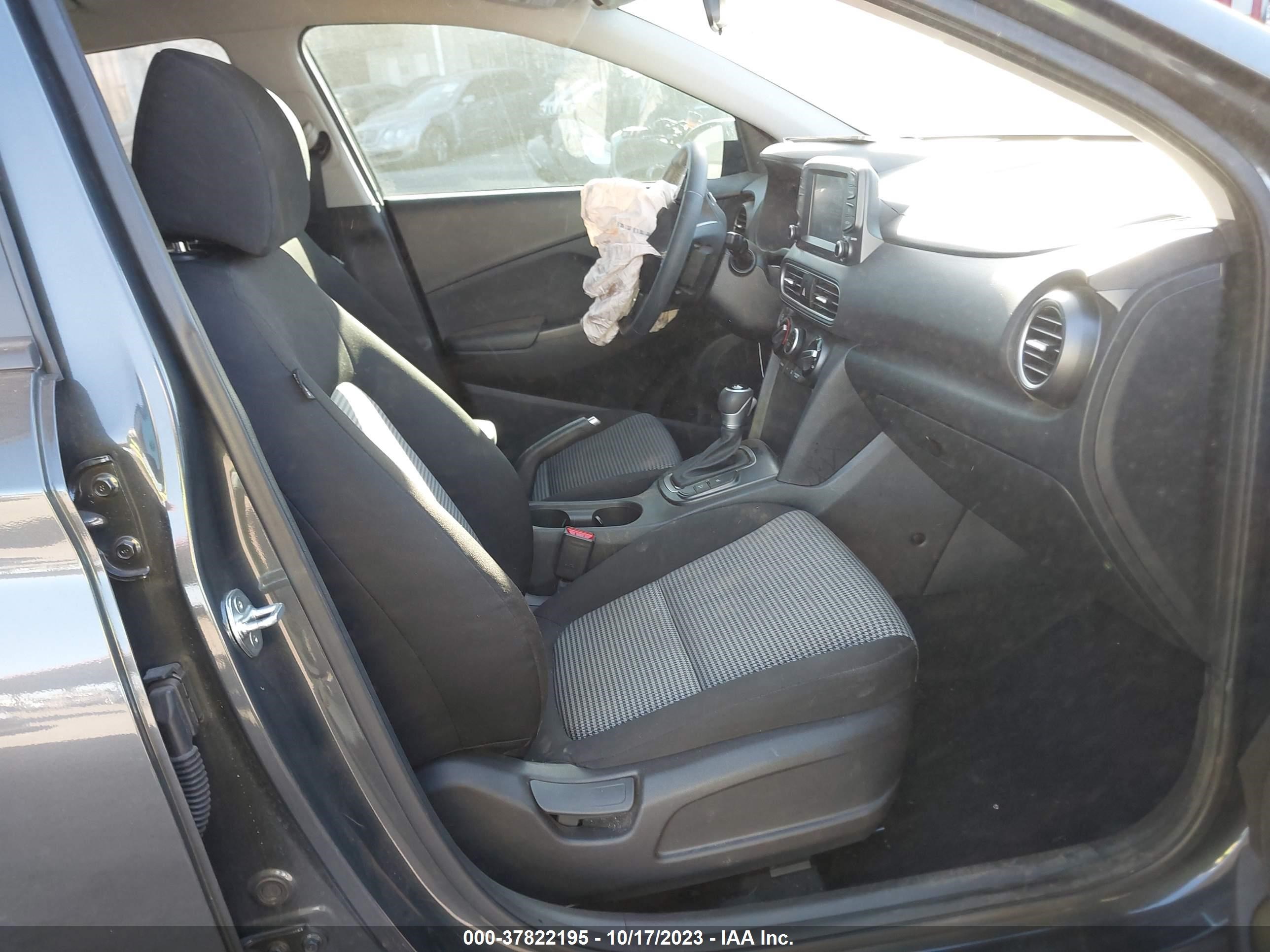 Photo 4 VIN: KM8K22AA7LU547426 - HYUNDAI KONA 