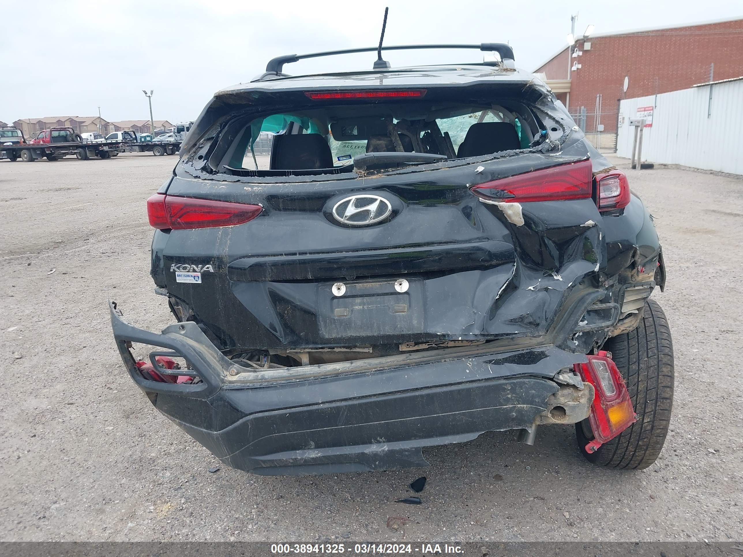 Photo 14 VIN: KM8K22AA8MU669391 - HYUNDAI KONA 