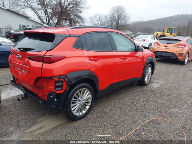 Photo 3 VIN: KM8K22AAXLU408004 - HYUNDAI KONA 