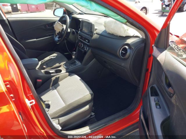 Photo 4 VIN: KM8K22AAXLU468302 - HYUNDAI KONA 