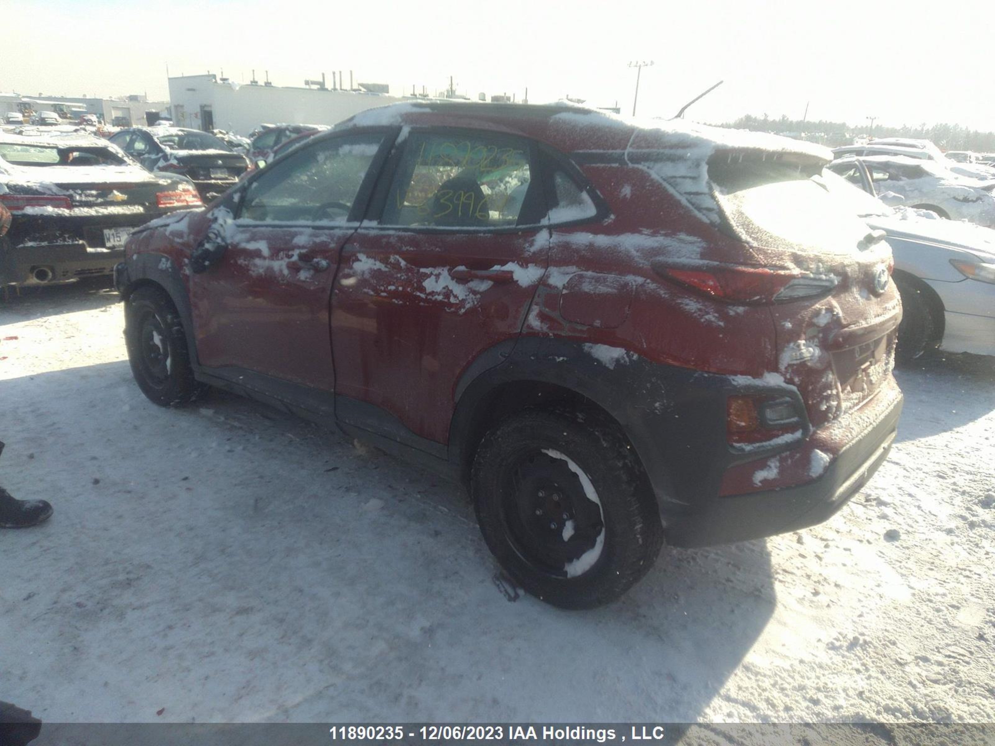 Photo 2 VIN: KM8K22AAXMU639969 - HYUNDAI KONA 