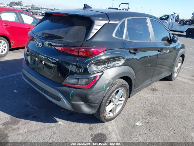 Photo 3 VIN: KM8K22AB0NU761539 - HYUNDAI KONA 