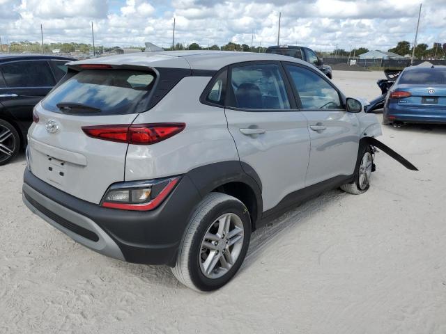 Photo 3 VIN: KM8K22AB2NU799063 - HYUNDAI KONA SEL 