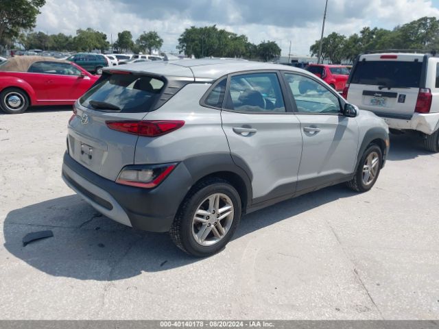 Photo 3 VIN: KM8K22AB3NU768730 - HYUNDAI KONA 