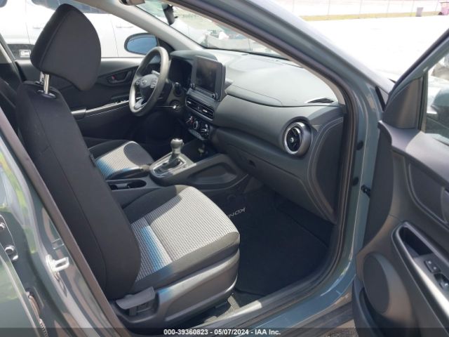 Photo 4 VIN: KM8K22AB3PU933372 - HYUNDAI KONA 