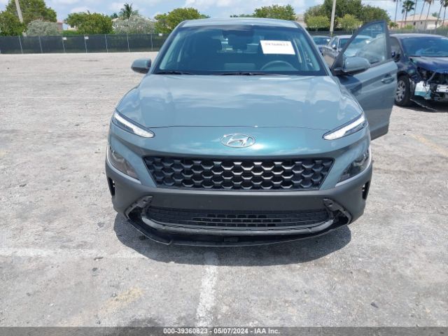 Photo 5 VIN: KM8K22AB3PU933372 - HYUNDAI KONA 