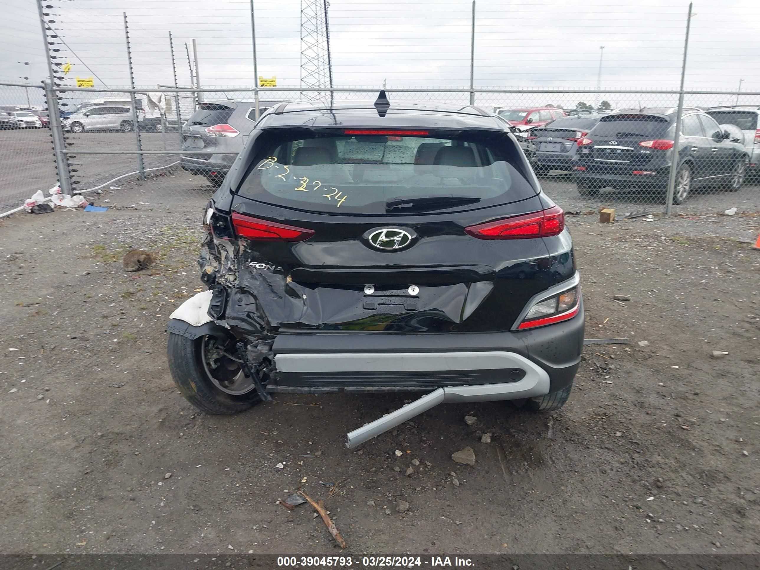 Photo 15 VIN: KM8K22AB4NU820110 - HYUNDAI KONA 