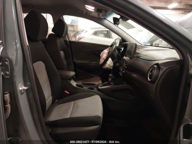 Photo 4 VIN: KM8K22AB4NU846366 - HYUNDAI KONA 