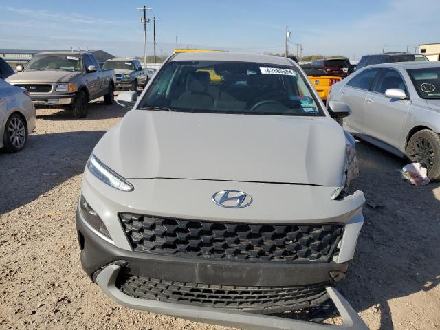 Photo 4 VIN: KM8K22AB5PU038823 - HYUNDAI KONA SE 