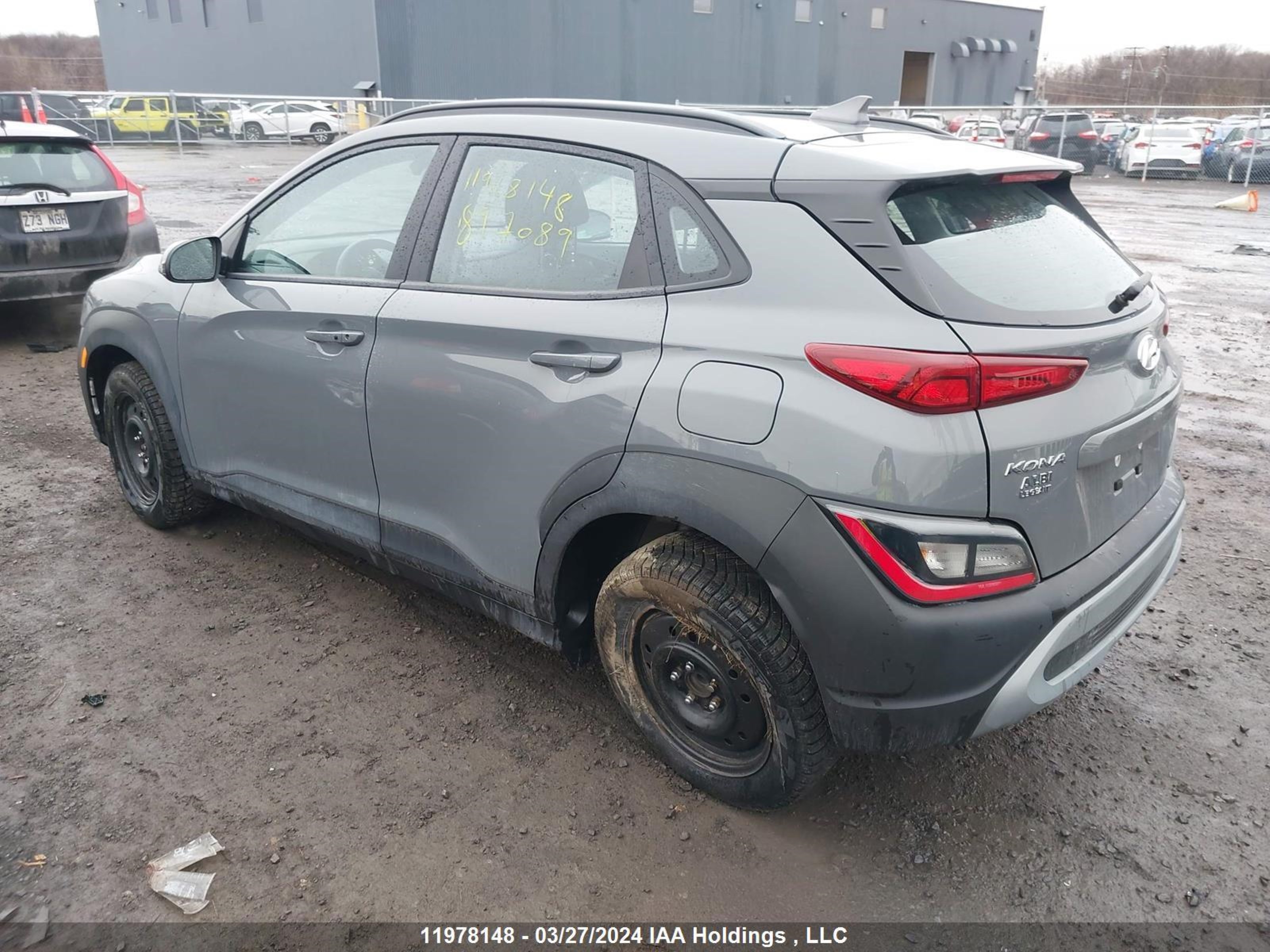 Photo 2 VIN: KM8K22AB6NU897089 - HYUNDAI KONA 