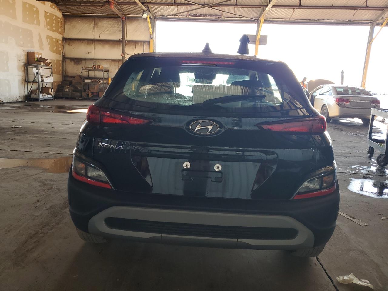 Photo 5 VIN: KM8K22AB6PU055971 - HYUNDAI KONA 