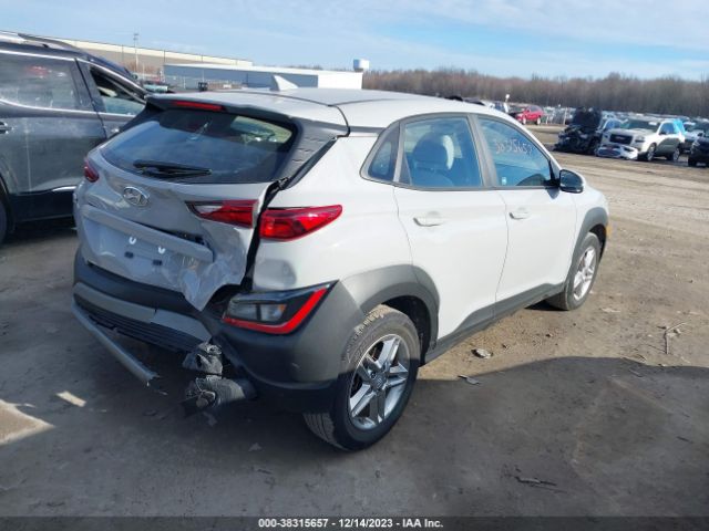 Photo 3 VIN: KM8K22AB7NU770609 - HYUNDAI KONA 