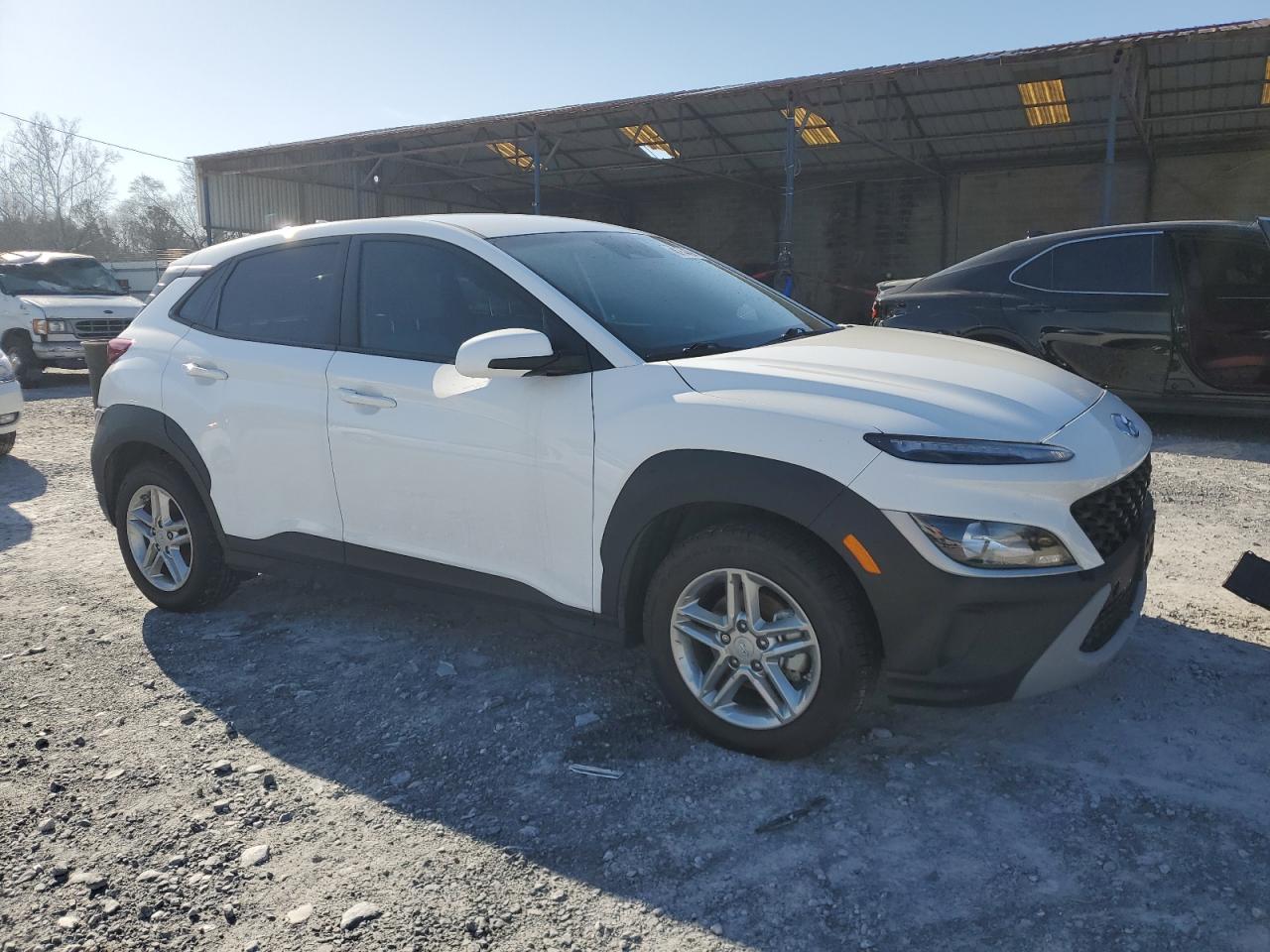 Photo 3 VIN: KM8K22AB9NU816022 - HYUNDAI KONA 