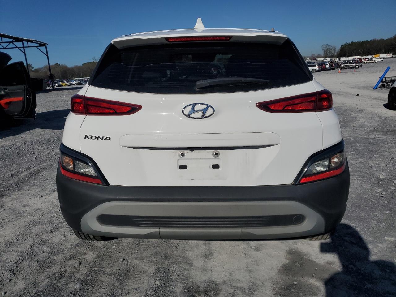 Photo 5 VIN: KM8K22AB9NU816022 - HYUNDAI KONA 